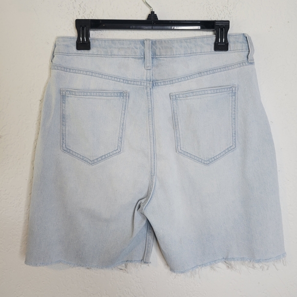 Elizabeth and James Cut Off Shorts Sz 28 Denim Raw Hem Light Wash Organic Cotton - Picture 5 of 15